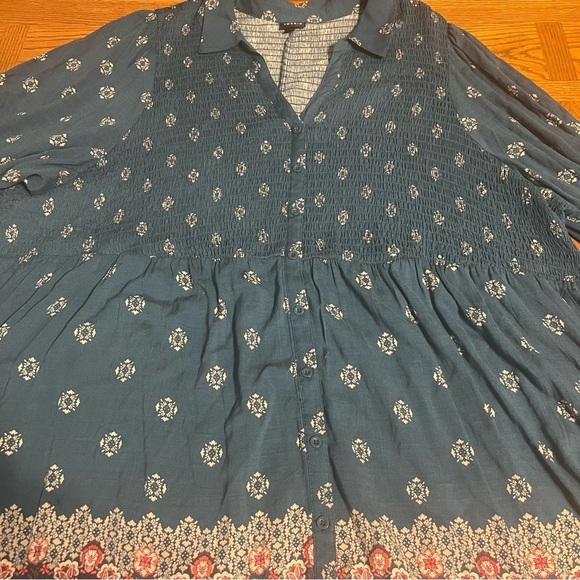 Torrid Women's Plus Babydoll Rayon Slub Smocked Button-Front Tunic Top 6X Boho - Picture 6 of 16